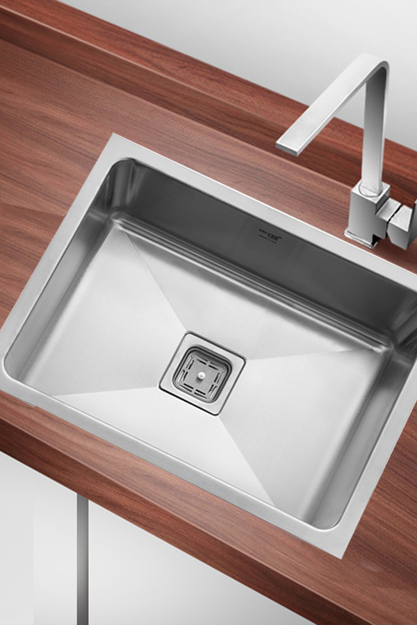 Low radius stainless steel sink collection